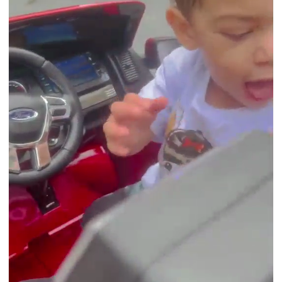 Minipicape de Leo, filho de Marília Mendonça e Murilo Huff, ainda conta com sistema de som