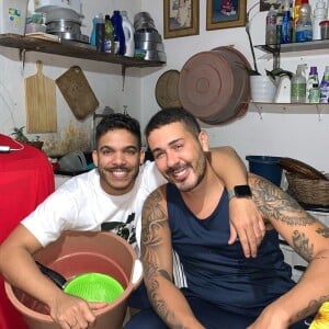 Rodolffo desejou 'boa sorte' a Lucas Albert em um vídeo ao lado do influenciador e de Carlinhos Maia