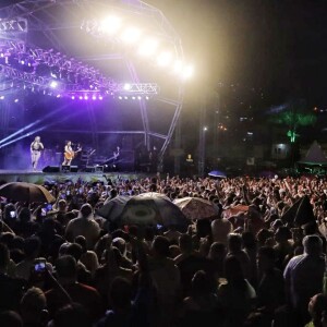 Evento acontecia em comemoração do aniversário da cidade na praia do Anil, no Centro de Angra dos Reis (RJ)