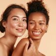 Cuidar da pele para deixá-la naturalmente iluminada é uma tendência de beleza para 2022
