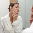Acne pode reduzir na pele com o tratamento Skin Glow: confira detalhes do procedimento de beleza na matéria a seguir!