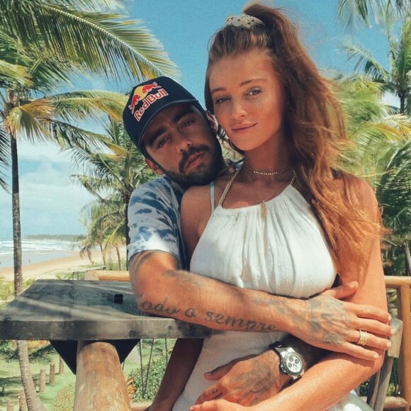Cintia Dicker ficará com os filhos de Pedro Scooby enquanto o surfista estiver confinado no 'BBB 22'