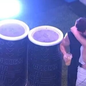 Eslovênia ficou com Lucas no 'BBB 22' após Vyni agir como cupido e pedir beijo dos dois como presente de aniversário