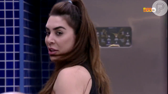 BBB 22: Naiara Azevedo disparou: 'O bicho pega pro seu lado, não me tira de louca que eu não sou'