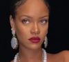 Grávida, Rihanna surpreendeu os fãs ao publicar a primeira foto da barriga de gravidez nas redes sociais