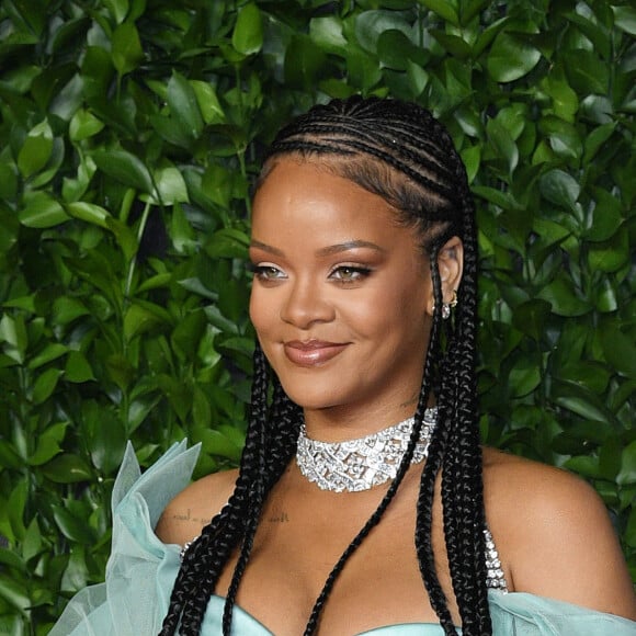 Foto de Rihanna grávida já recebeu mais de 13 milhões de curtidas