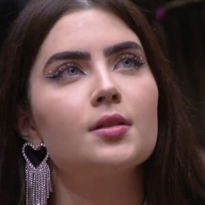 Jade Picon afirmou que tem vários motivos para indicar Arthur ao Paredão do 'BBB 22'