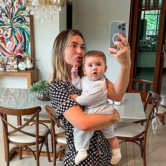 Virgínia Fonseca, mãe de Maria Alice, deu até apelidos para a filha, a quem chama de 'Linguística', 'Tuti frutti' e 'Mali'