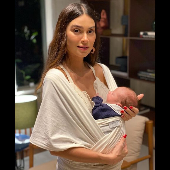 Thaila Ayala teve o primeiro filho, Francisco, fruto de seu casamento com Renato Góes, no fim de 2021