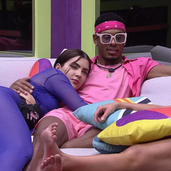 'BBB 22': fãs têm percebido clima de romance entre Jade Picon e Paulo André