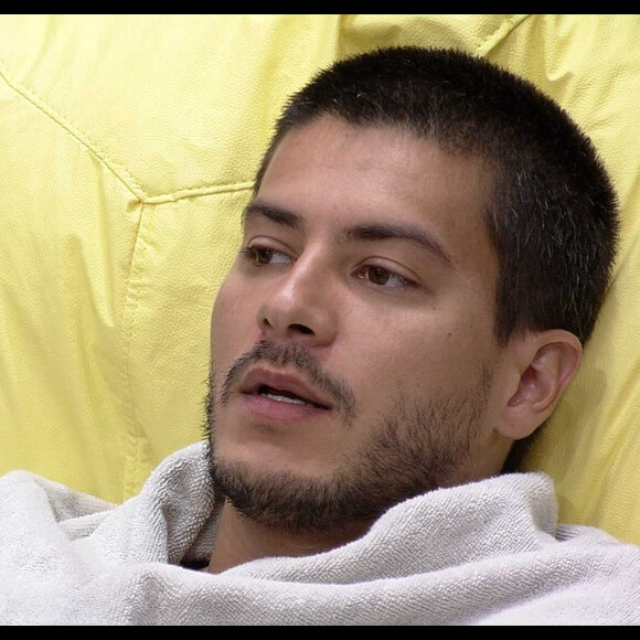 BBB 22: Arthur Aguiar tentou afastar os pensamentos negativos. 'Não vai acontecer isso não, mano, se Deus quiser'