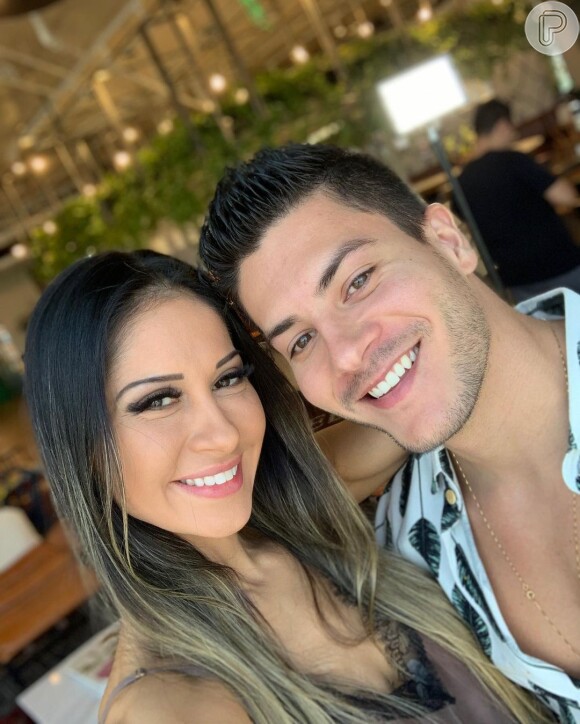 Arthur Aguiar e Maíra Cardi estão juntos desde 2017