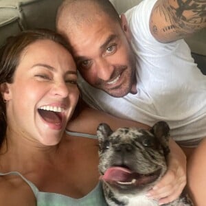 Paolla Oliveira, o namorado Diogo Nogueira e o 'filho de quatro patas' do casal, Bruttus Batuque