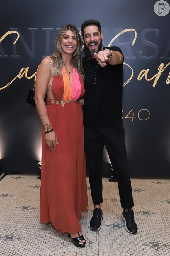 Fran e Diego Grossi estiveram na festa de aniversário de Carol Sampaio