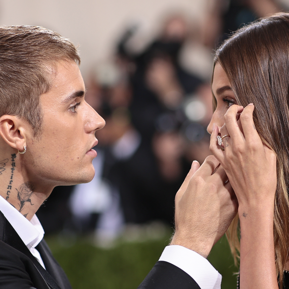 Justin Bieber desabafou sobre o estado de saúde da esposa, Hailey Bieber