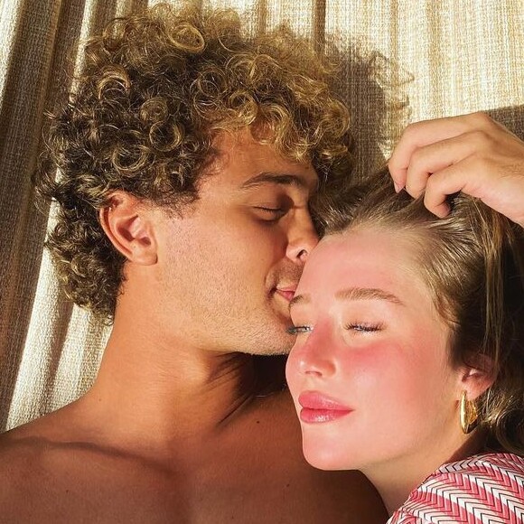 André Luiz Frambach e Duda Reis tinham amigos em comum e frequentavam a casa um do outro