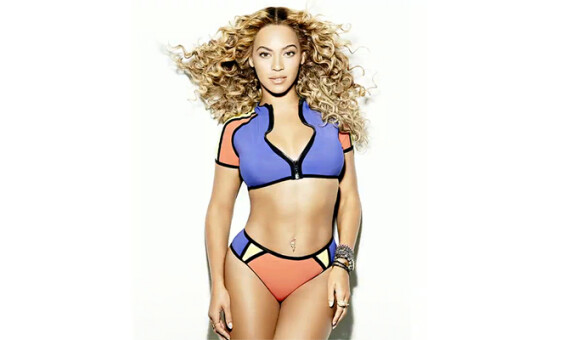 Beyoncé mostra a boa forma na capa da revista americana 'Shape' do mês de abril; em 18 de março de 2013