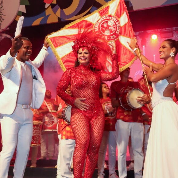 Viviane Araújo explica o que a levou a tentar tratamento para engravidar aos 46 anos