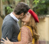 Novo beijo de Isadora (Larissa Manoela) e Davi (Rafael Vitti) é flagrado por Manuela (Mariah da Penha) no capítulo de quinta-feira, 7 de abril de 2022 da novela 'Além da Ilusão'