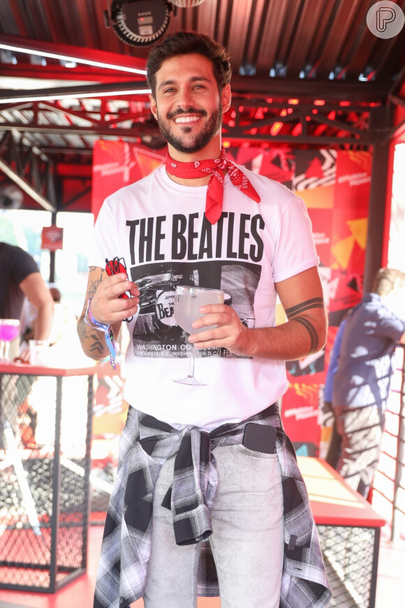 Ex BB 22 Rodrigo Mussi foi ao segundo dia do Lollapalooza