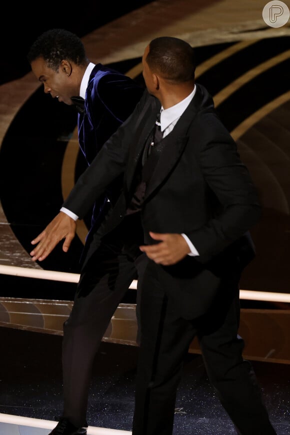 Will Smith se irritou com piada e deu um tapa em Chris Rock
