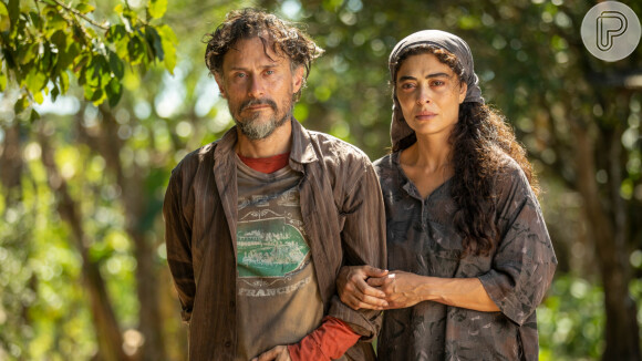 Na novela "Pantanal", Maria Marruá (Juliana Paes) entra em greve de sexo com Gil (Enrique Diaz)