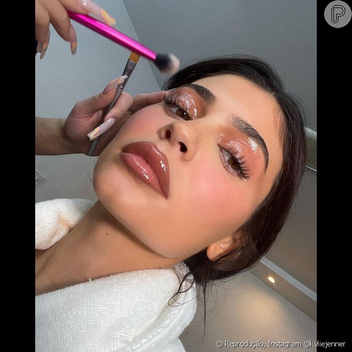 Os lábios são uma das partes favoritas de Kylie Jenner na hora de se maquiar