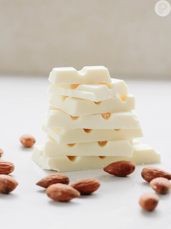 O chocolate branco é um dos menos saudáveis, indicam especialistas em nutrição.