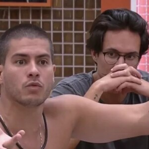 'BBB 22': Arthur Aguiar afirma que não sabia do combinado dos brothers em relação ao penúltimo Paredão