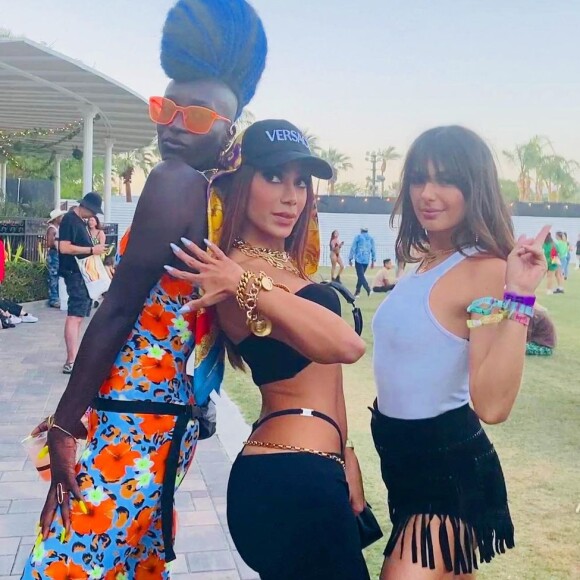 Os looks de famosas no Coachella reuniram trends de estilo fáceis de copiar