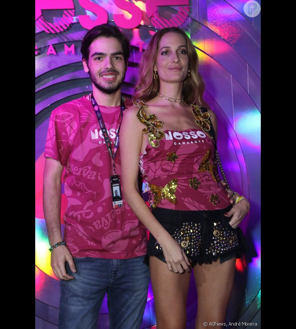 Namorada de João Guilherme, Schynaider Moura afirmou que é alvo de preconceito pela diferença de idade no namoro - ele tem 18 anos e ela, 33