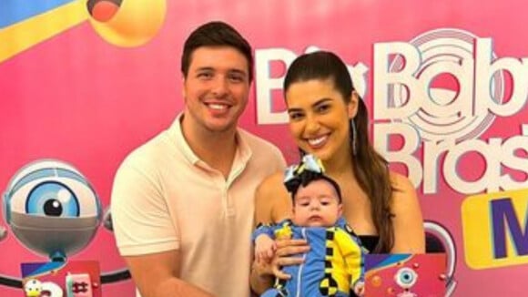 Bebê dummy! Vivian Amorim se inspira em BBB para festa da filha e público se derrete: 'Não aguento'