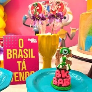 Vivian Amorim mostra detalhes da decoração da festa inspirada no 'BBB', organizada para celebrar mesversário da filha