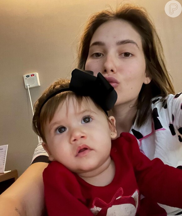 Internada, Virgínia Fonseca está com a filha, Maria Alice, no hospital