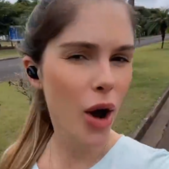 Bárbara Evans afirma que está 'emagrecendo de uma forma que qualquer pessoa pode emagrecer também: 'Tendo foco e fazendo dieta'
