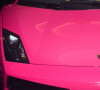 Lamborghini de Melody foi pintado de rosa especialmente para a aniversariante