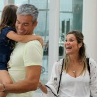 Flávia Alessandra e Otaviano Costa vão às compras com as filhas no Rio