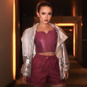 Larissa Manoela fez um evento para comemorar um ano de LariCel