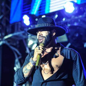 Gusttavo Lima entrou com uma contestação em processo de reconhecimento de paternidade. As informações são do portal Em OFF