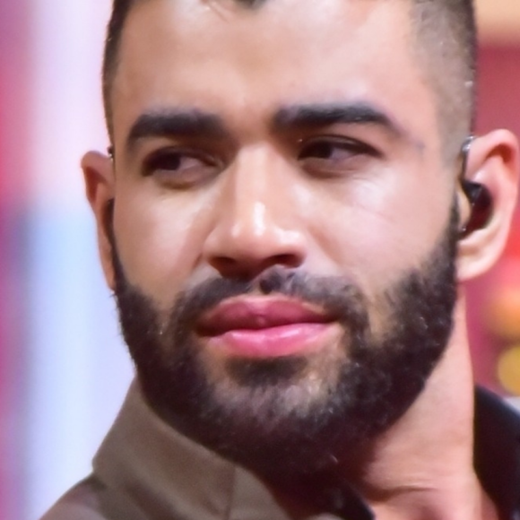 Gusttavo Lima é alvo de um processo desde fevereiro, quando a farmacêutica Eloá Soares entrou na Justiça para que o cantor seja reconhecido como pai de sua filha de 16 anos