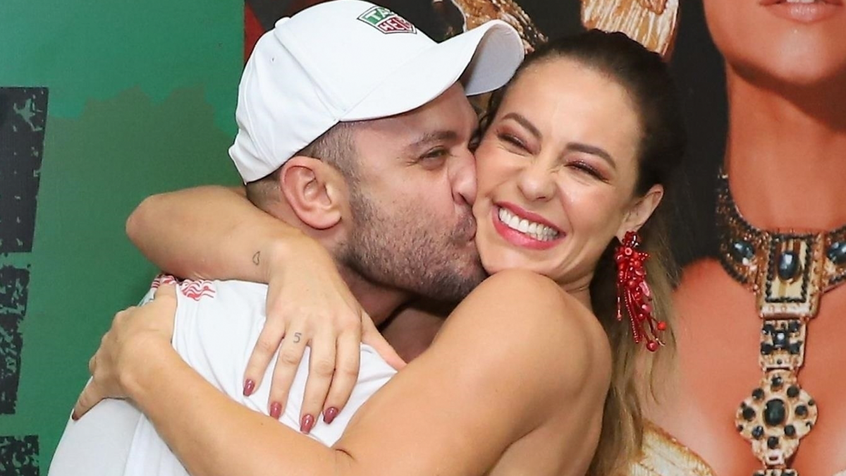 Paolla Oliveira e Diogo Nogueira casados! Casal admite status de relação e  revela festa para celebrar união - Purepeople