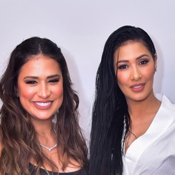 Internautas acreditam em crise entre Simone e Simaria