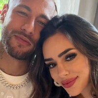 Namorada de Neymar, Bruna Biancardi se pronuncia sobre ser bancada pelo jogador