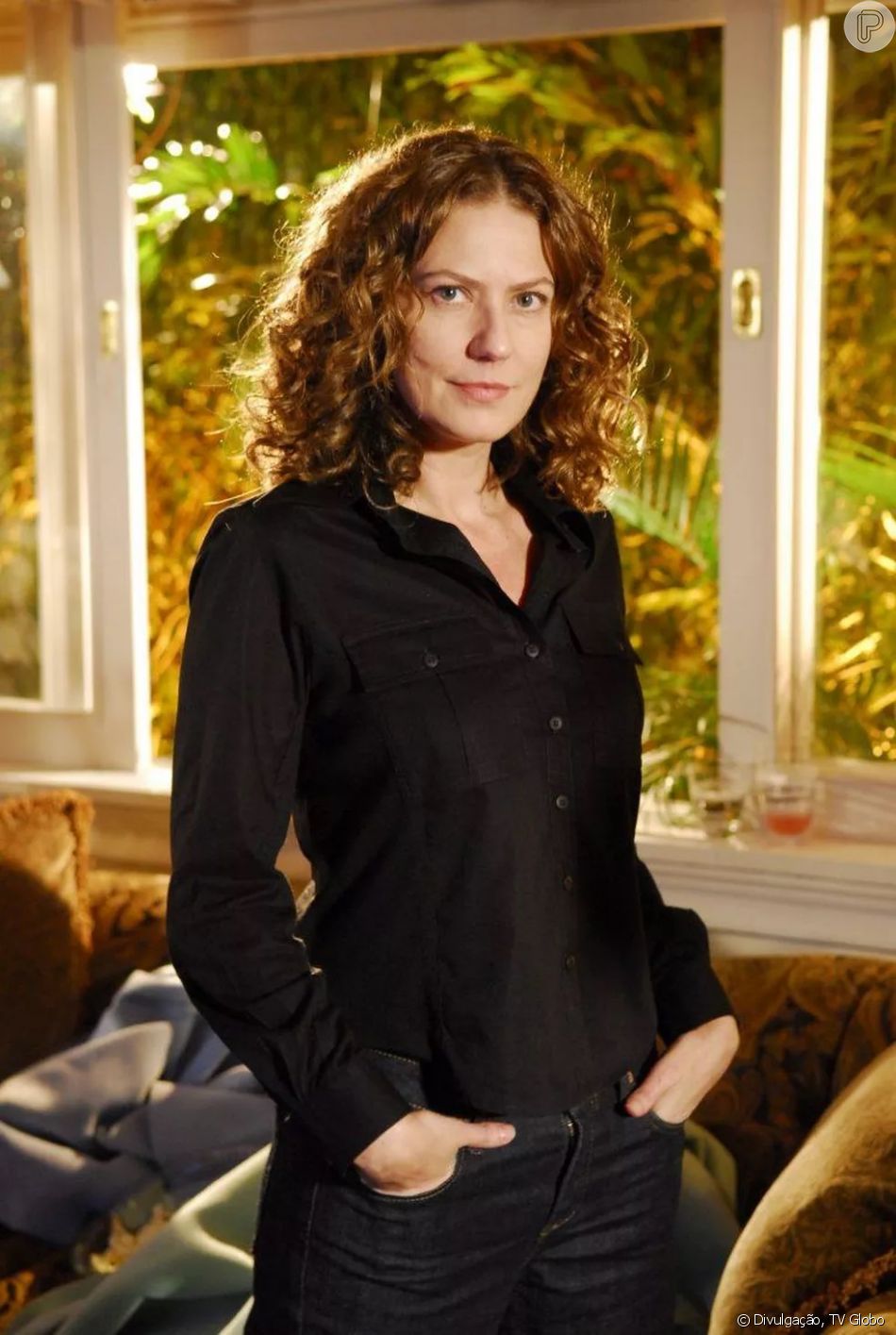 Flora (Patricia Pillar) acaba presa no fim da novela 'A Favorita'