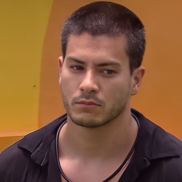 Ator rebateu os rumores de que teria sido rejeitado pela emissora carioca