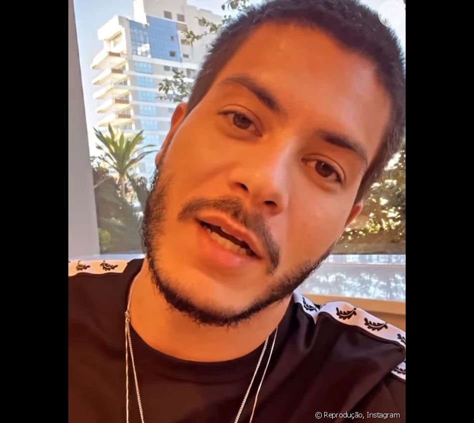 Ator confessa que tem medo de "anestesia geral"