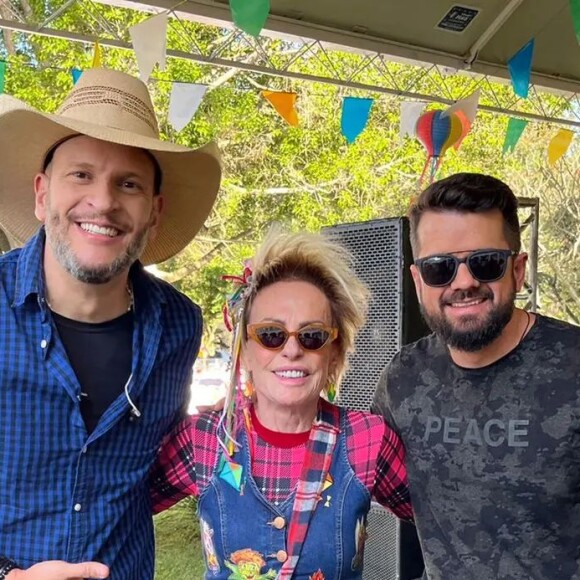Ana Maria Braga recebeu muitos convidados em sua tradicional festa junina