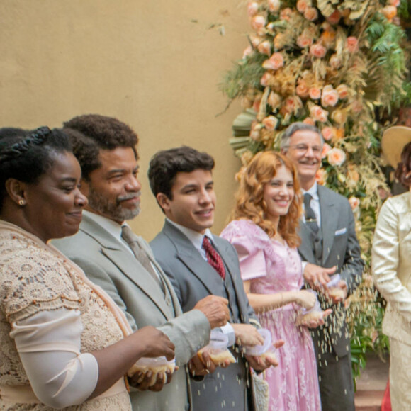 Isadora e Joaquim passam a ter conflitos após casamento na novela 'Além da Ilusão'