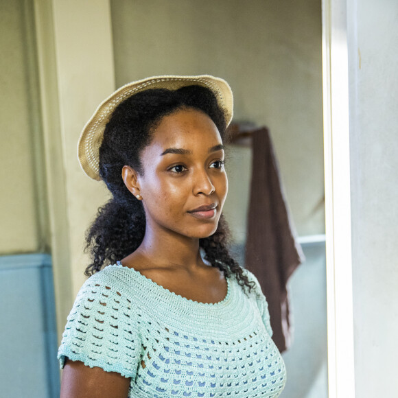 Mãe de Letícia questiona filha se ela será feliz com Lorenzo na novela 'Além da Ilusão'