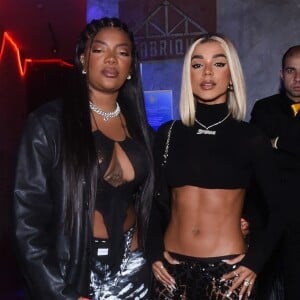 Ludmilla e a mulher, Brunna Gonçalves, não perderam a festa de aniversário de 24 anos de Luísa Sonza